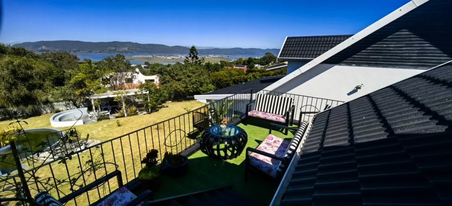 7 Bedroom Property for Sale in Old Place Western Cape
